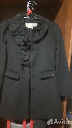Пальто для девочки 8-9 лет