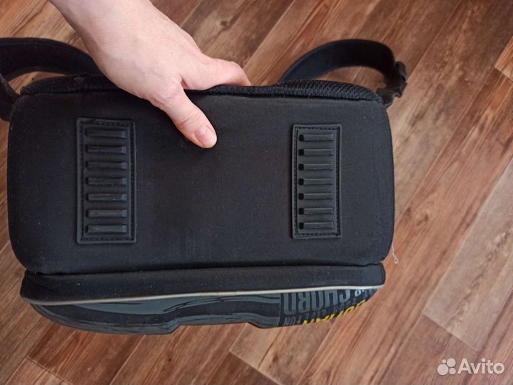 Рюкзак школьный