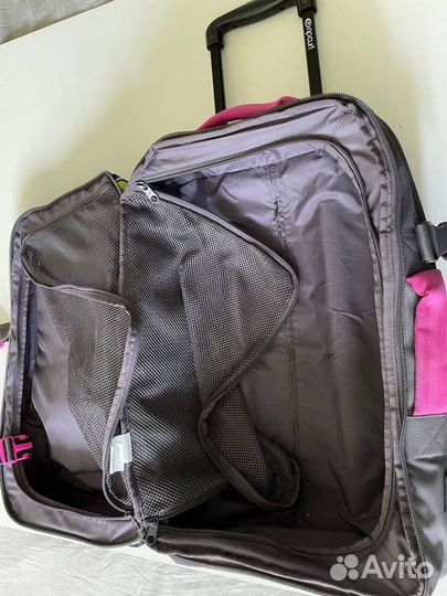 Чемодан на колесах RIP curl F-light