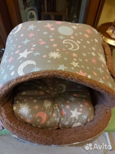 Домик для маленькой собачки