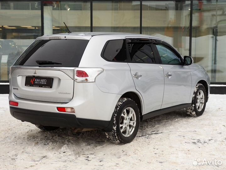 Mitsubishi Outlander 2.0 CVT, 2013, 230 000 км