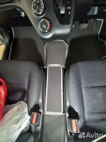 Коврики Эва (ева, eva) на Тойота Сиента (Sienta)