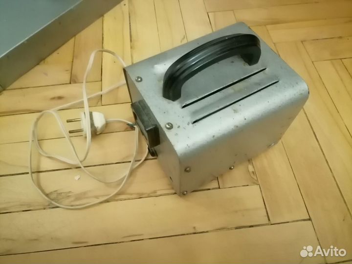 Зарядное устройство для аккумулятора СССР винтаж