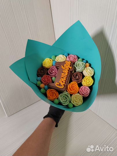 Букет шоколадный на 1 сентября