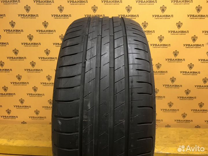 Goodyear EfficientGrip Performance 205/50 R17 93V
