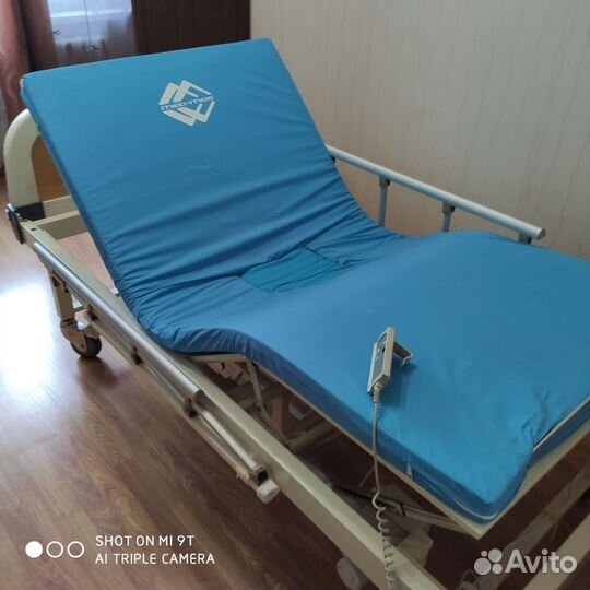 Медицинская кровать для лежачих больных