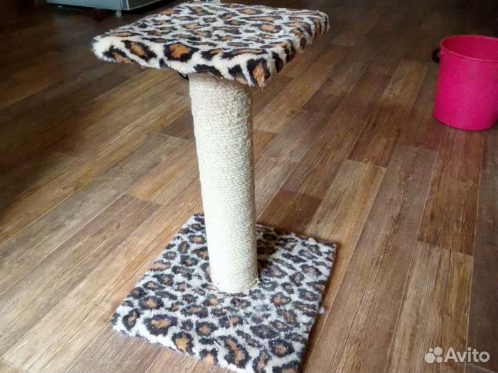 Когтеточка 110см,лотки,домики для животных