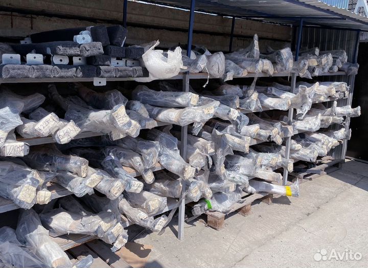 Фаркоп с накладкой из нерж. toyota LC 200 с 2007