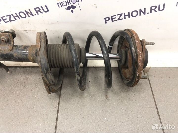 Амортизатор передний правый Citroen C-Crosser