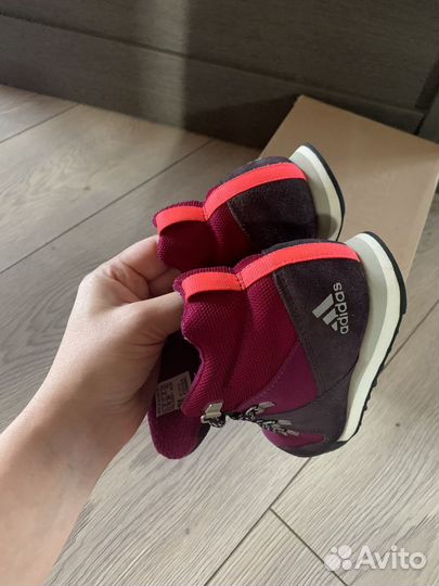 Кроссовки детские Adidas Terrex 28 размер