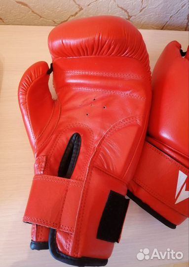 Боксерские перчатки и лапы