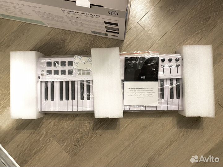 Midi Клавиатура Arturia KeyLab Essential 49