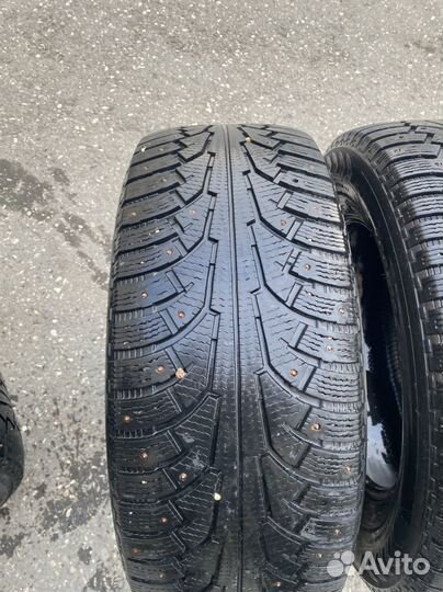 Nokian Tyres Hakkapeliitta Sport Utility 285/60 R18