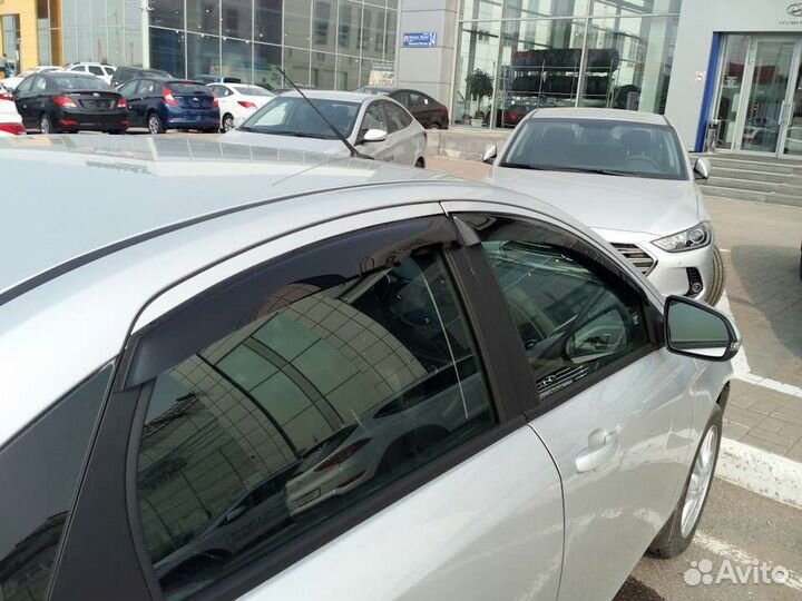 Дефлекторы боковых стекол (ветровики) Лада Веста