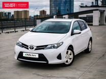 Toyota Auris 1.3 MT, 2013, 174 428 км, с пробегом, цена 949 682 руб.