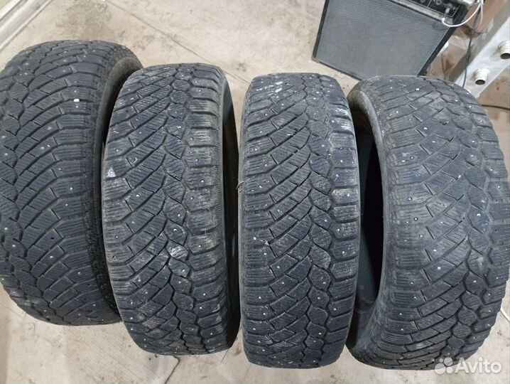 Gislaved Nord Frost 200 SUV 215/65 R16