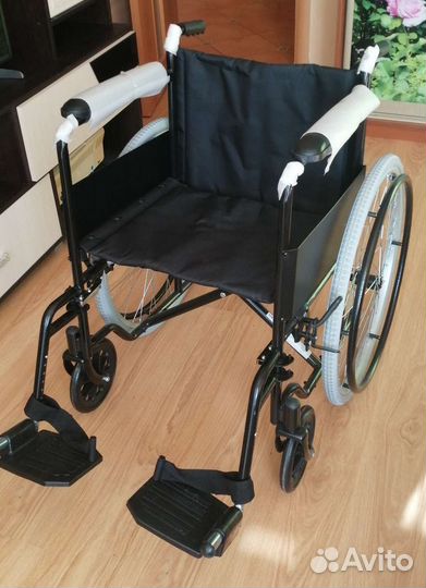 Инвалидная коляска новая