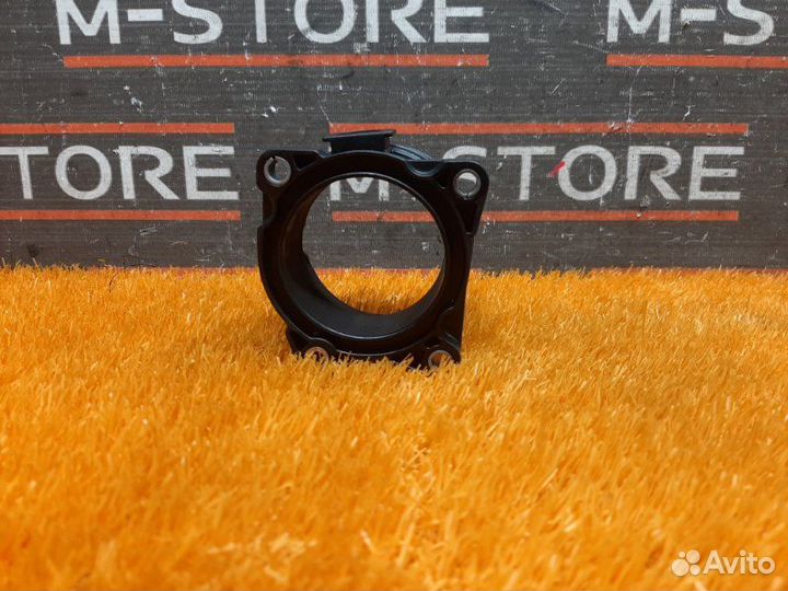 Фланец Mercedes-Benz R-Class W251 642.950