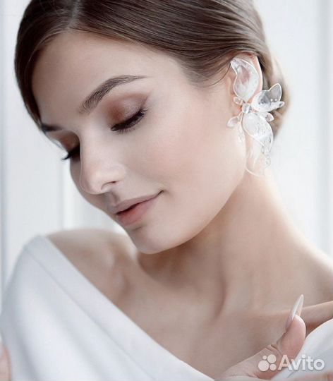 Моно сережка свадебная