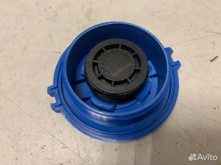 Крышка расширительного бачка Skoda Octavia 1996