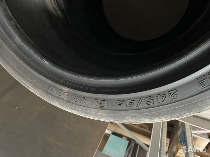 Michelin Pilot Primacy 245/45 R17 95W