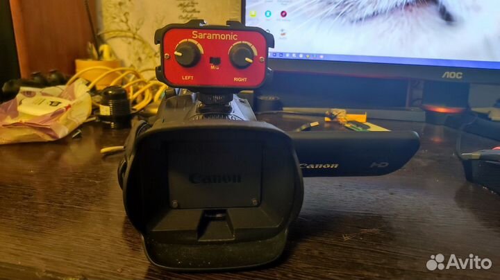 Видео камера HF G30