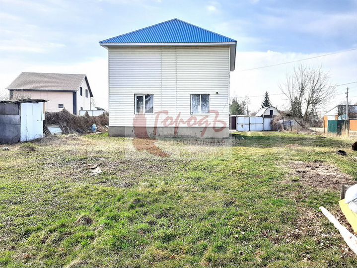 Дом 131 м² на участке 10 сот.