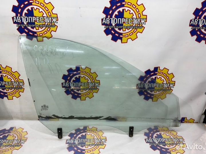 Стекло двери переднее правое Kia Cerato 1 1.6 G4FC