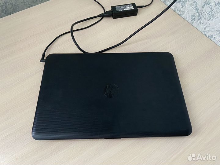 Ноутбук HP 15ay028ur