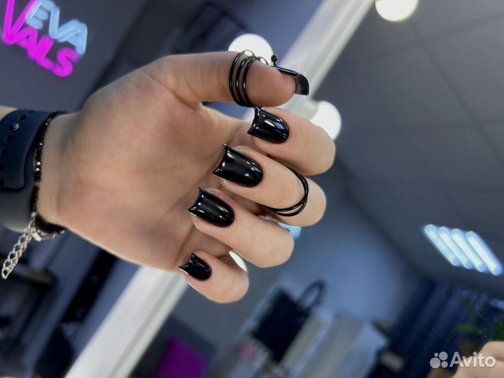 Маникюр, наращивание ногтей