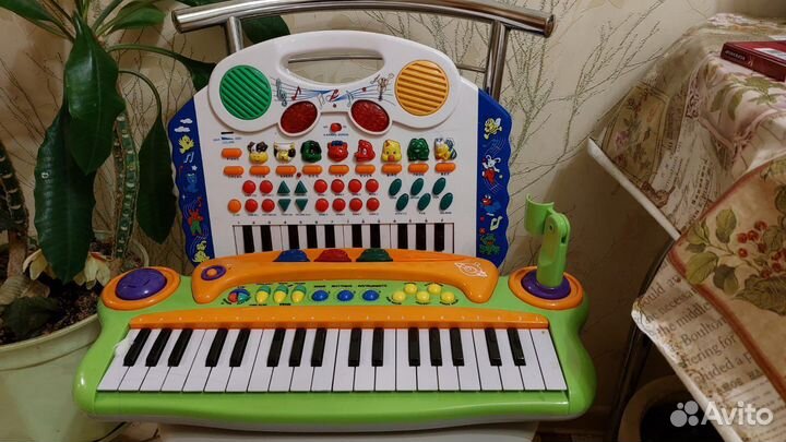 Детский синтезатор