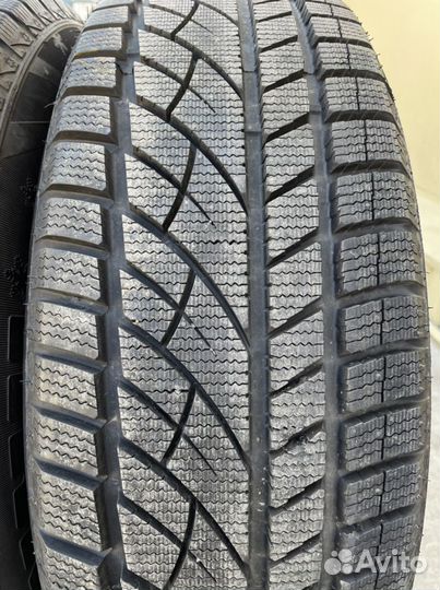 Jinyu Winter JW-51 225/65 R17 102S