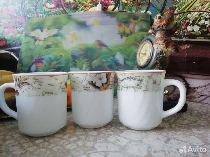 Кружки много разных