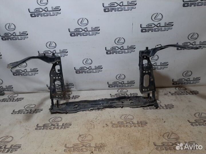 Панель передняя перед. Lexus LS460