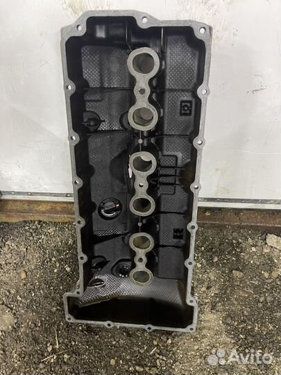 Клапанная крышка n52b25