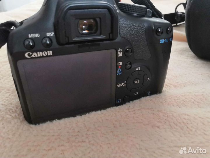 Зеркальный фотоаппарат canon