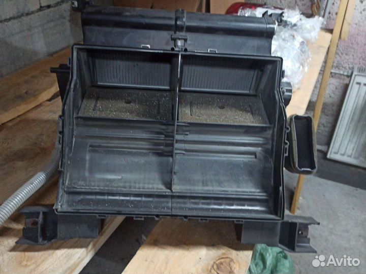 Корпус печки Land Rover Discovery