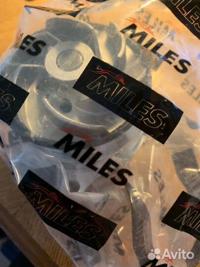 Насос водяной miles AN21038(помпа)