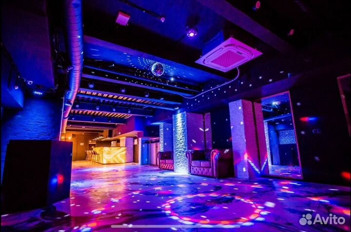 Аренда лофта Republic со сценой и VIP-комнатой