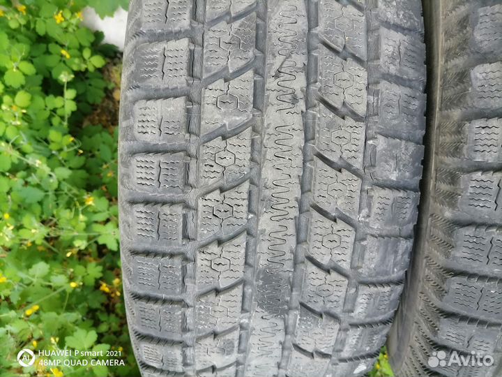 Toyo NanoEnergy 3 Plus 265/70 R16