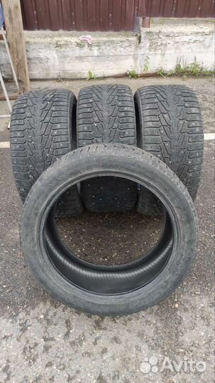 Nokian Tyres Hakkapeliitta 7 SUV 295/40 R21