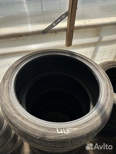 Triangle Sportex TSH11 245/40 R20 и 275/35 R20 102Y