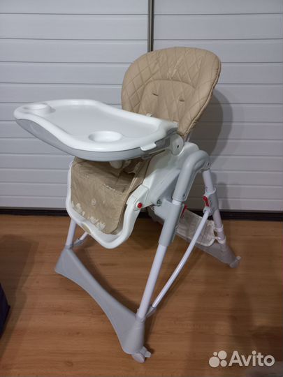 Стульчик для кормления happy baby classic