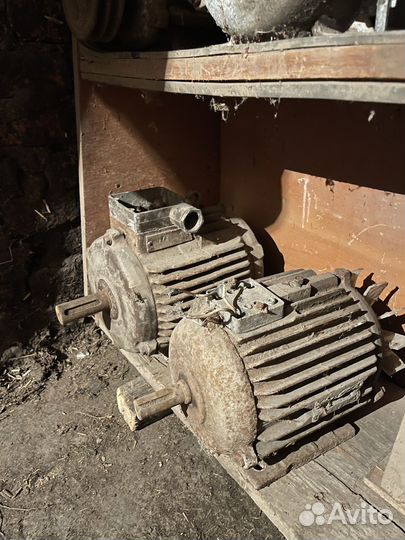 Электродвигатели советские разной мощности