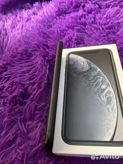 iPhone Xr, 128 ГБ