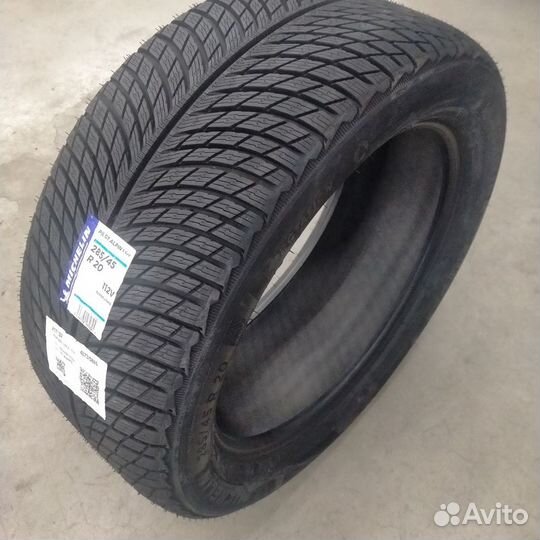 Michelin Pilot Alpin 5 SUV 285/45 R22 114V