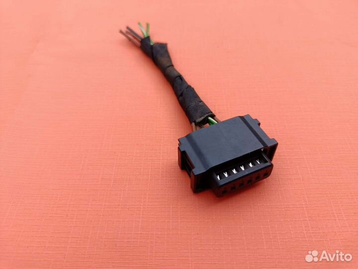 Разъём фишка штекер на радарный датчик Mercedes