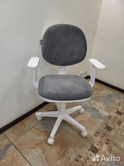 Компьютерное кресло детское