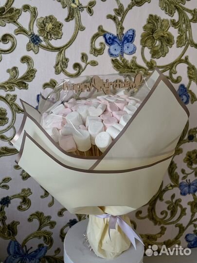 Букеты из конфет и фруктов