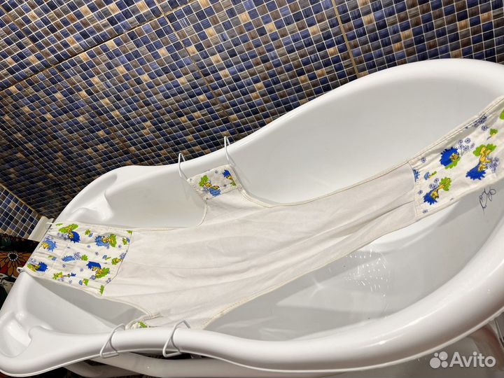 Подставка под ванну + ванночка+ гаммак+сиденье